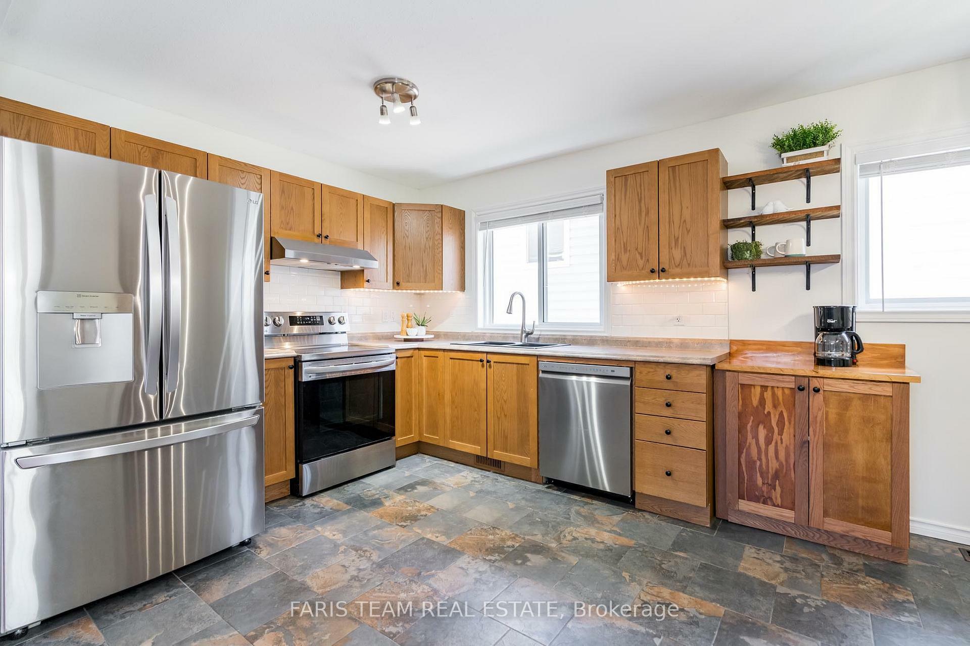 Photo de la propriété: 510 West Street S ON L3V 5H5