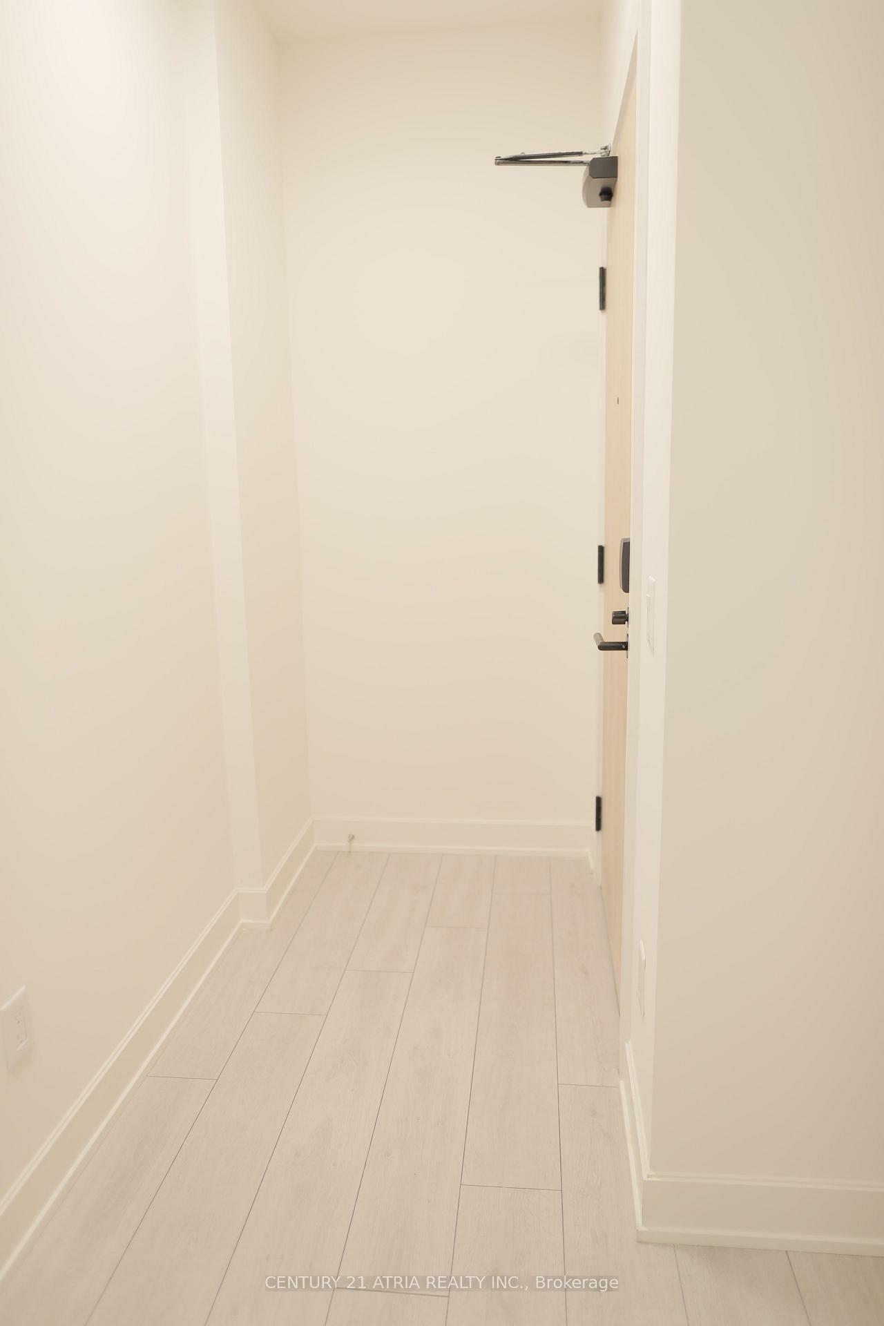 Property Photo: 15 Mercer Street 905 ON M5V 1H2