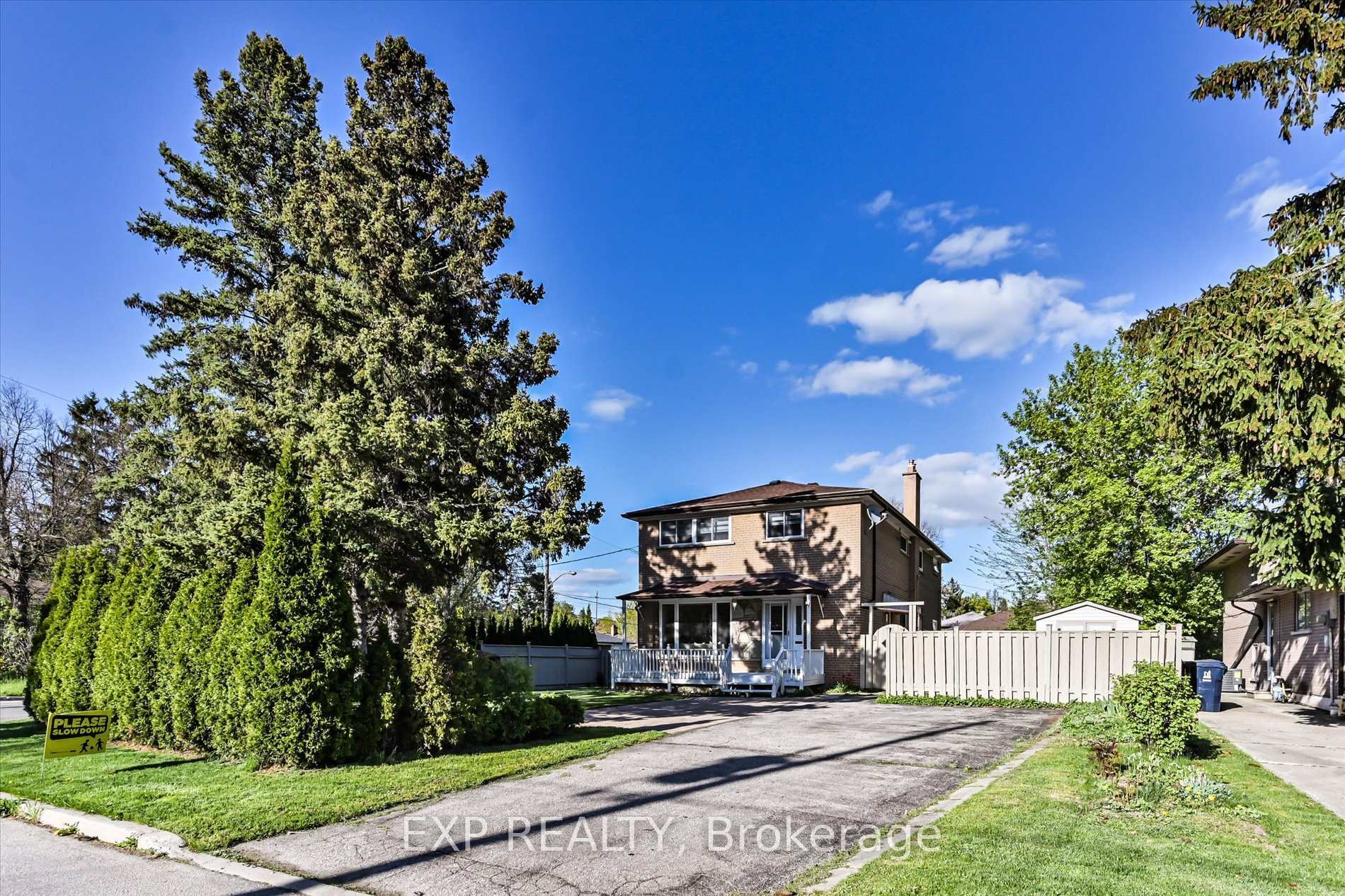 38 Logandale Road  Toronto ON M2N 4H4 photo