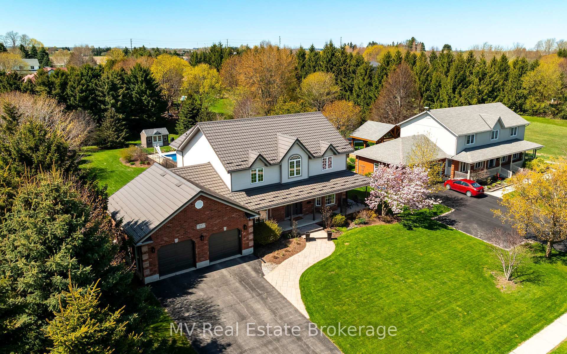 845 St. George Street E  Centre Wellington ON N1M 3N6 photo