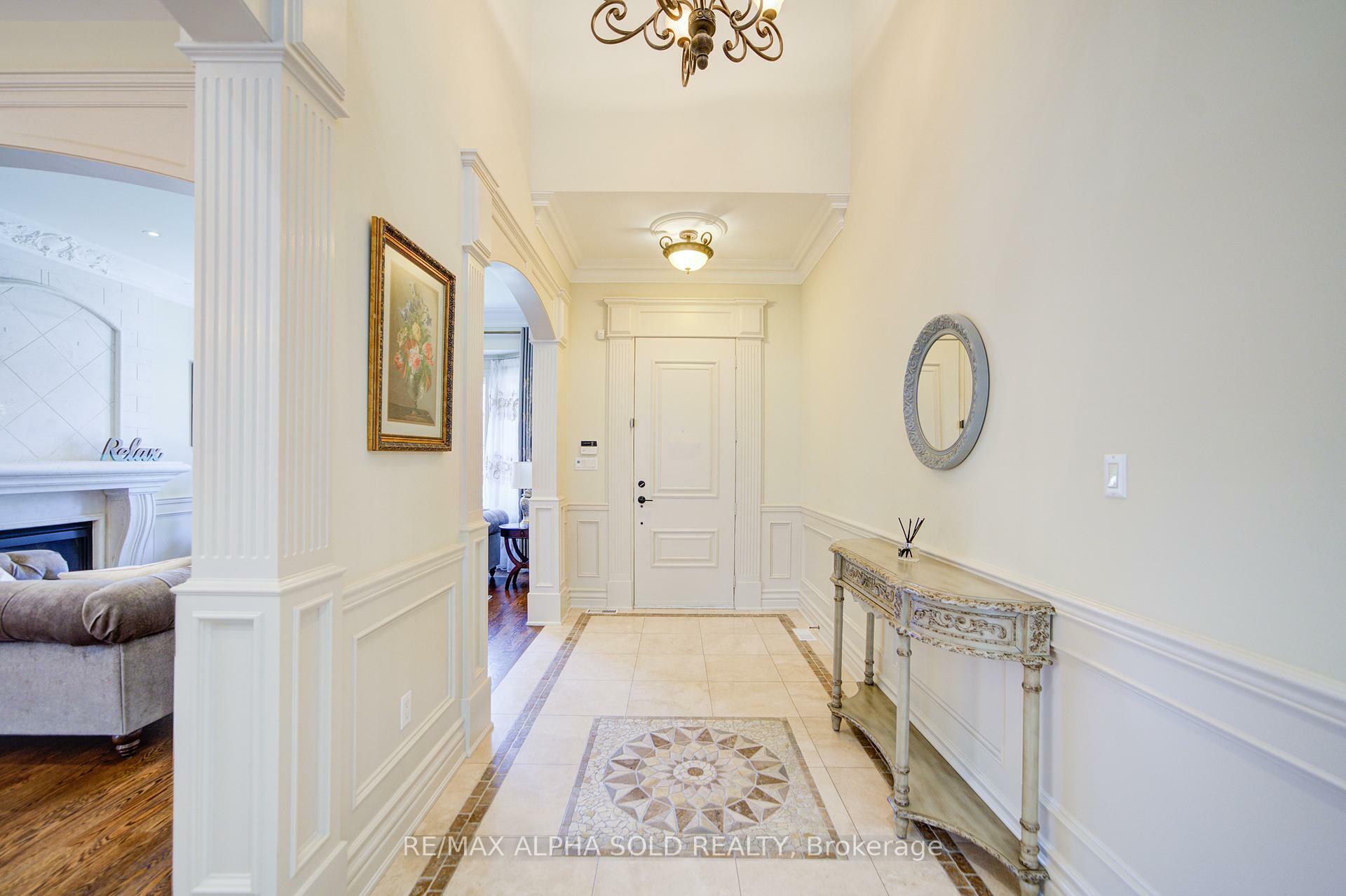 Property Photo: 219 Greenfield Avenue ON M2N 3E2