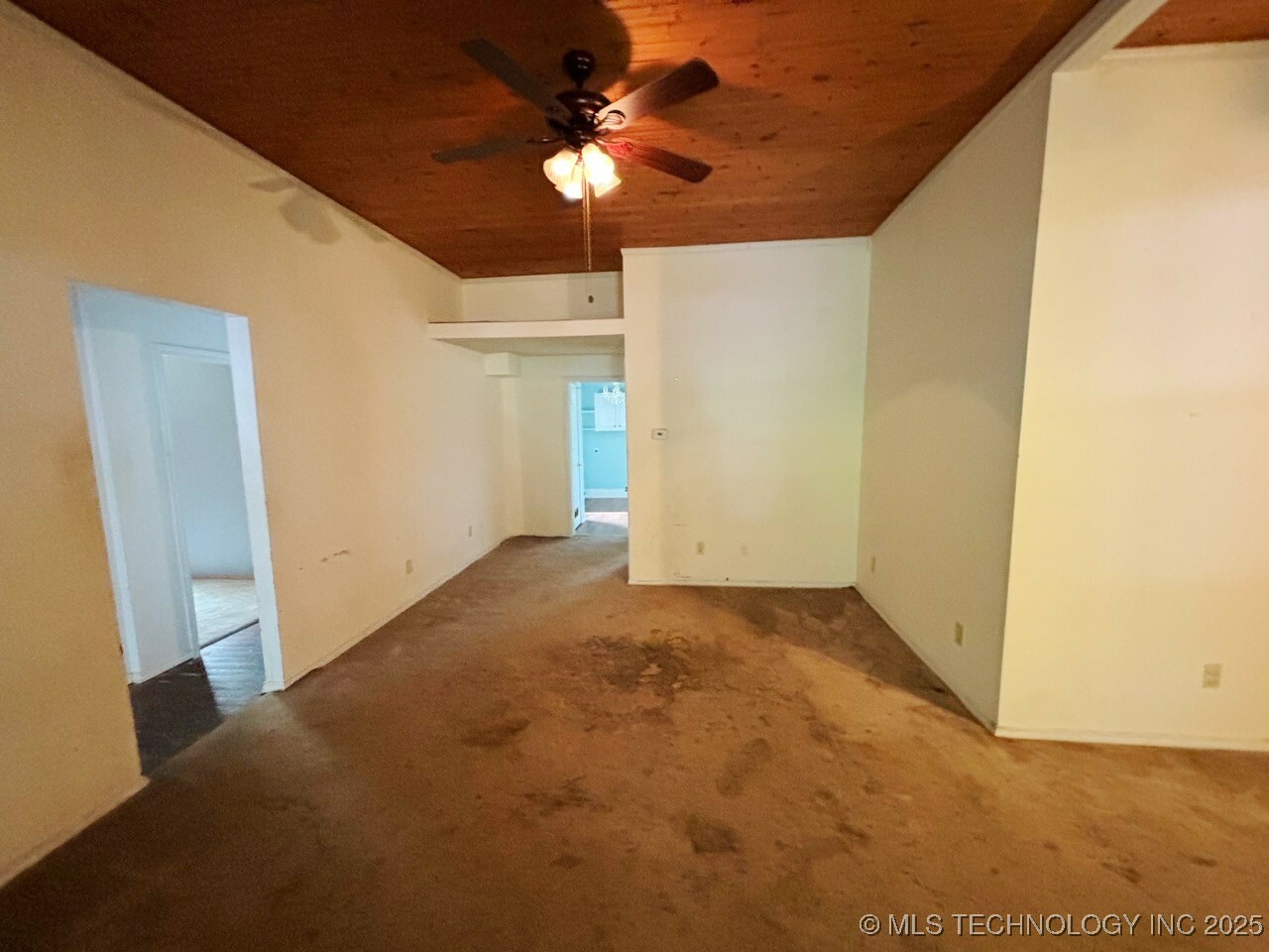 Property Photo: 303 NW 3rd Street OK 74462