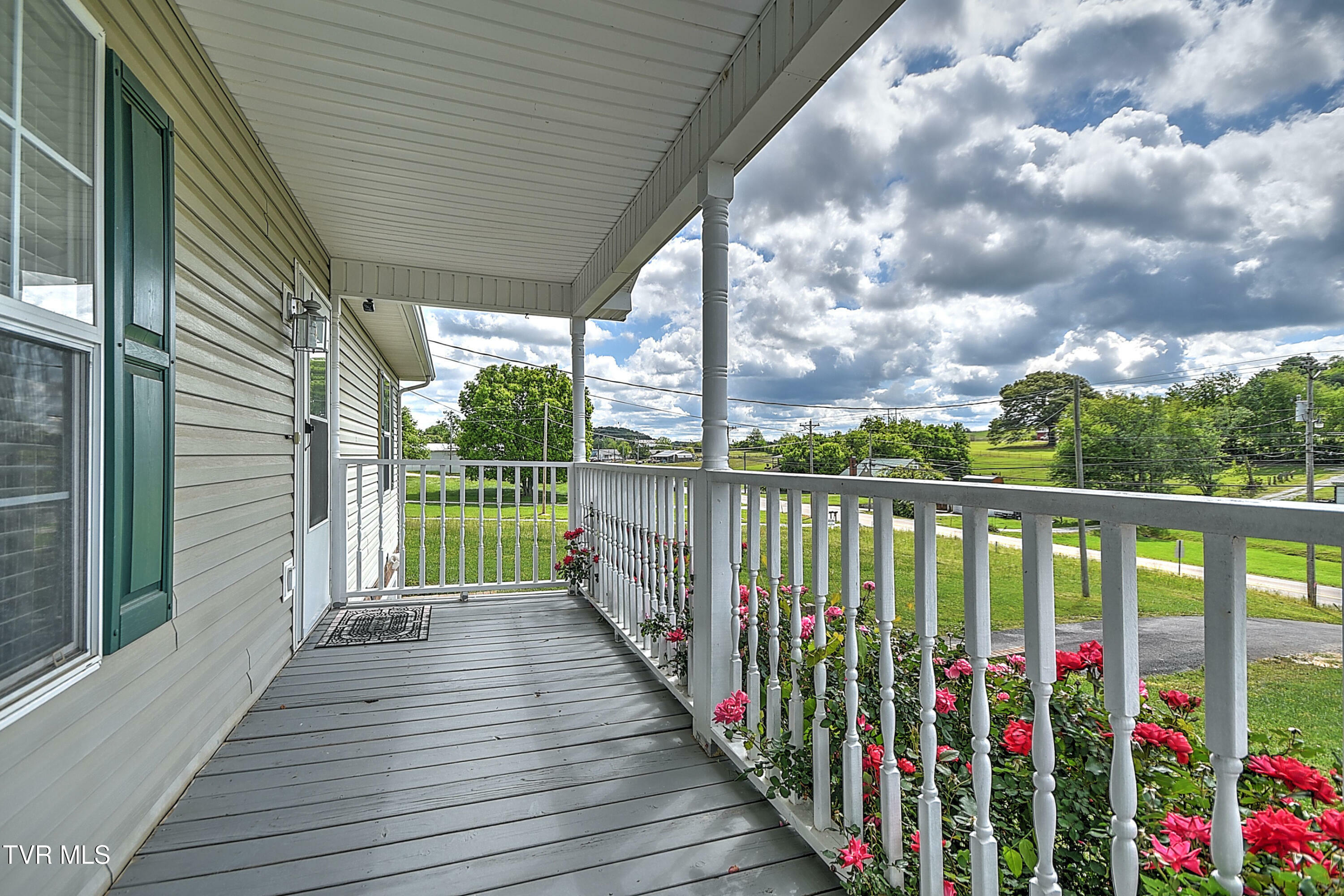 Property Photo: 2814 Newport Highway TN 37743