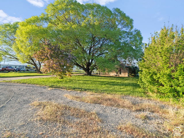 Property Photo: 10045 W 12000 N UT 84337