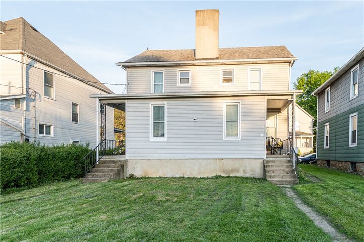 Property Photo:  410/410 1/2 Stephens St  PA 15425 