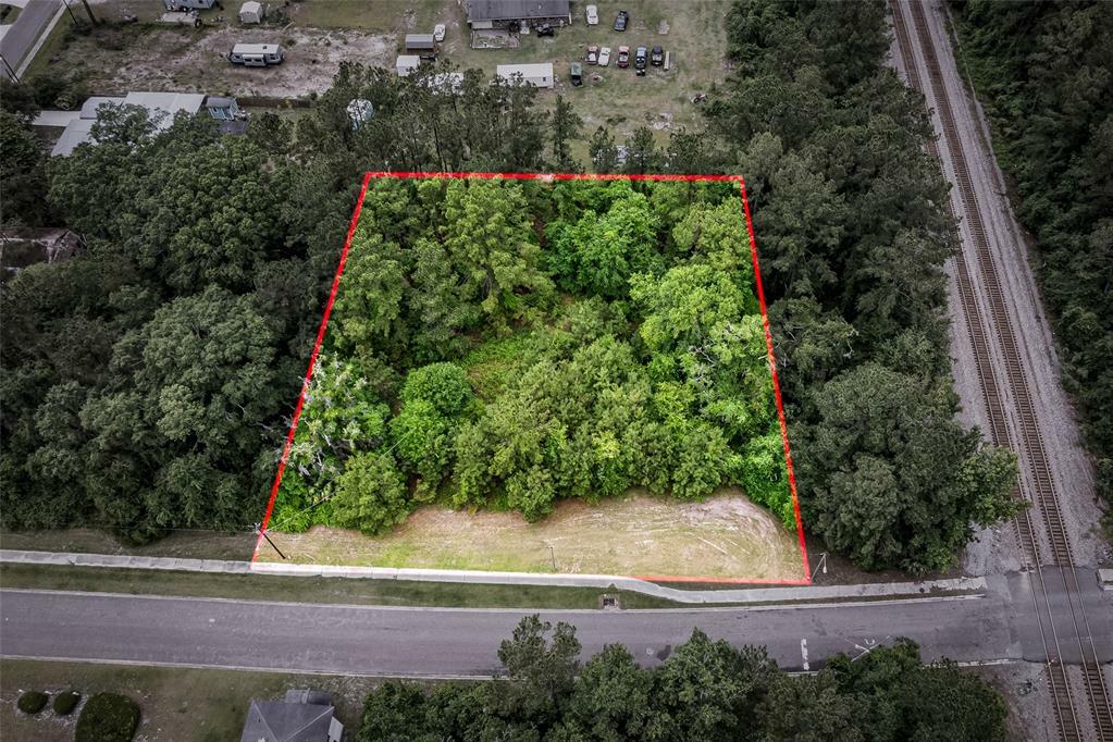 Property Photo: 37175 6th Street FL 32046