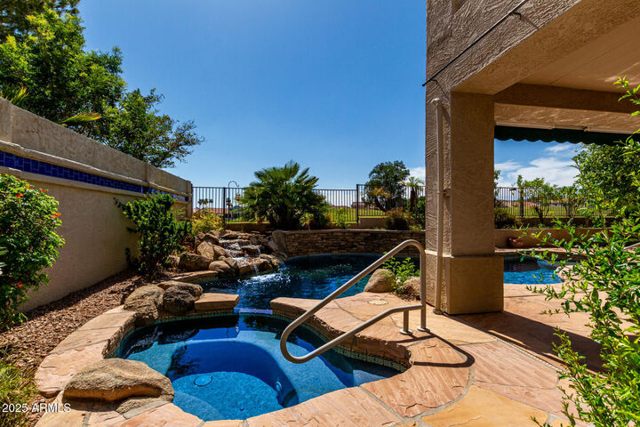 Property Photo: 21614 N 59th Lane AZ 85308