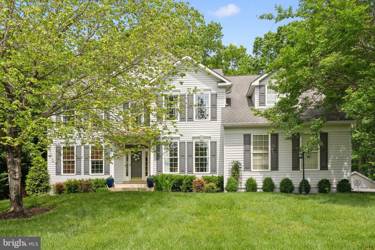 Property Photo: 13981 Flagtree Place VA 20112