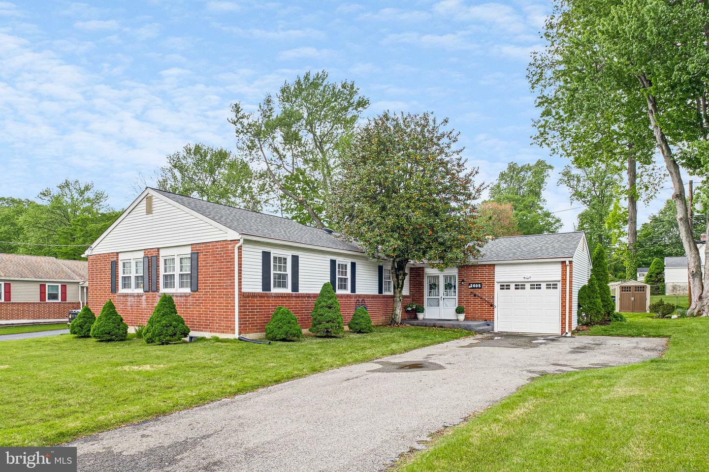 Property Photo: 2605 Dartmouth Woods Road DE 19810