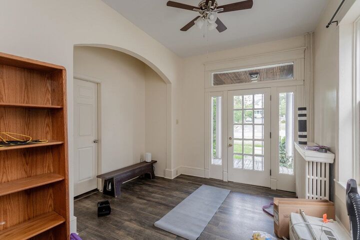 Property Photo:  316 North High St  VA 22802