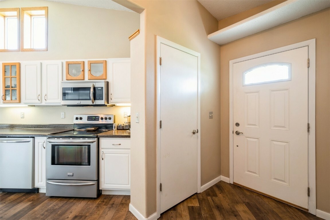 Property Photo: 397 Antler Court IA 52302