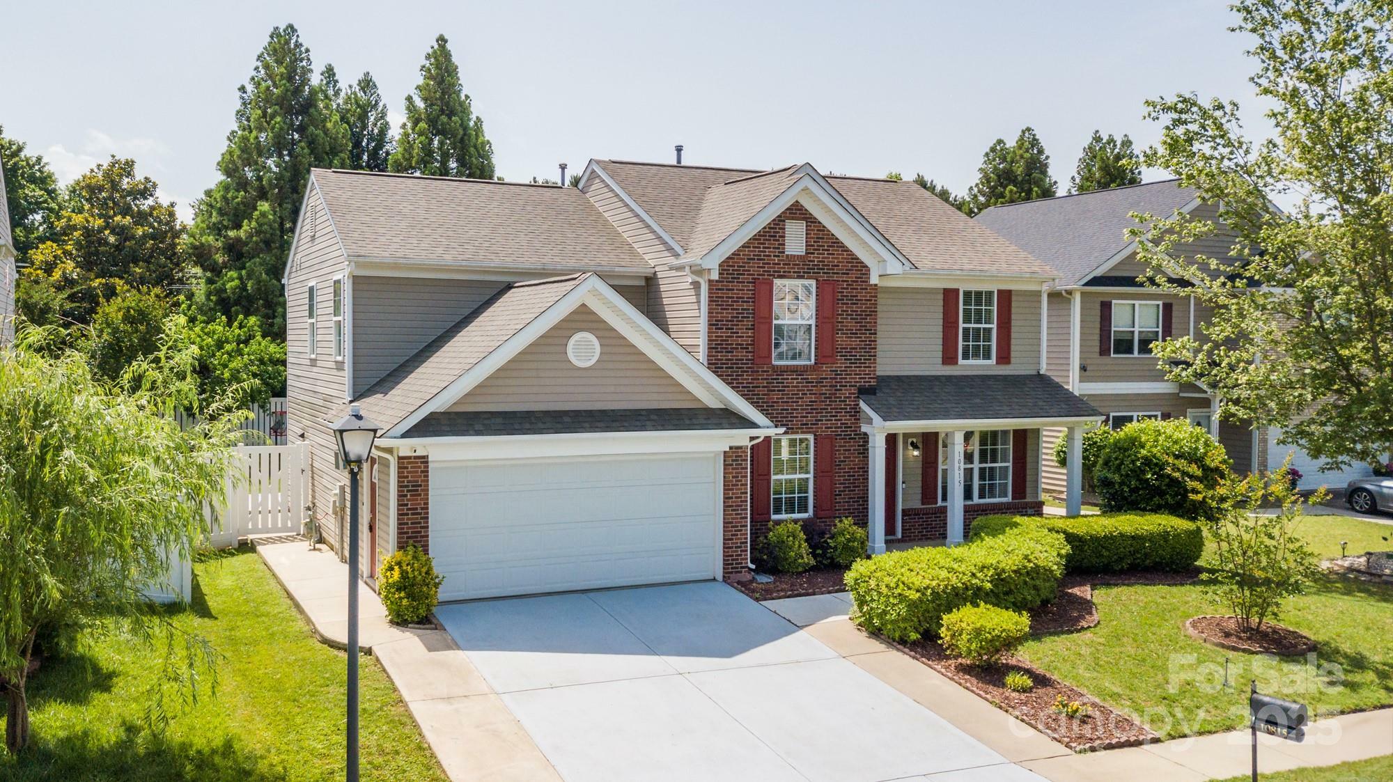 10815 Mountain Springs Drive  Charlotte NC 28278 photo