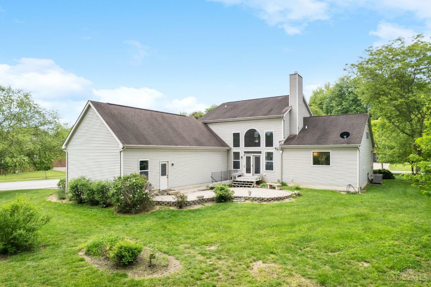 Property Photo:  1369 Thornbird Drive  OH 45230 