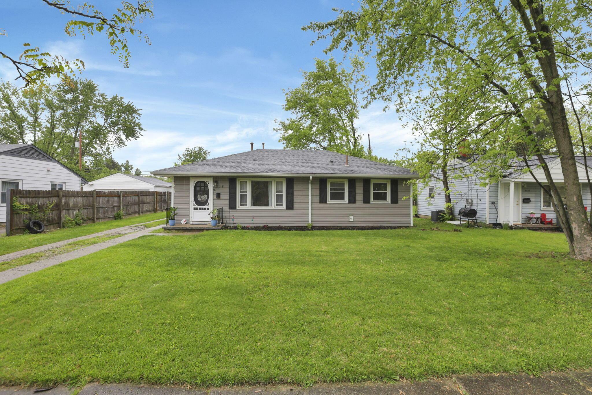 Property Photo: 4538 Grimsby Road OH 43227