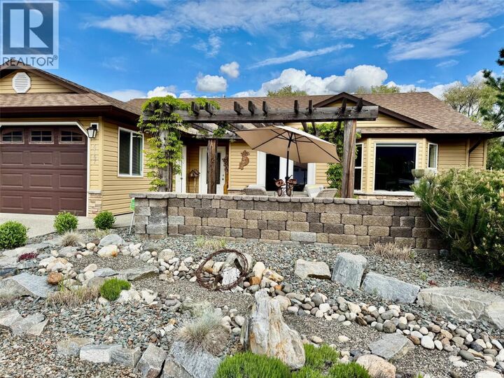 Property Photo: 4147 4th Street BC V1H 1Z1