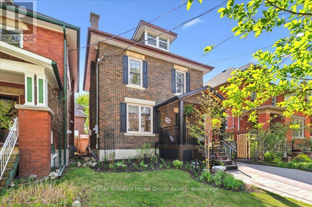 Property Photo:  18 Central Street  ON N1H 4K6 