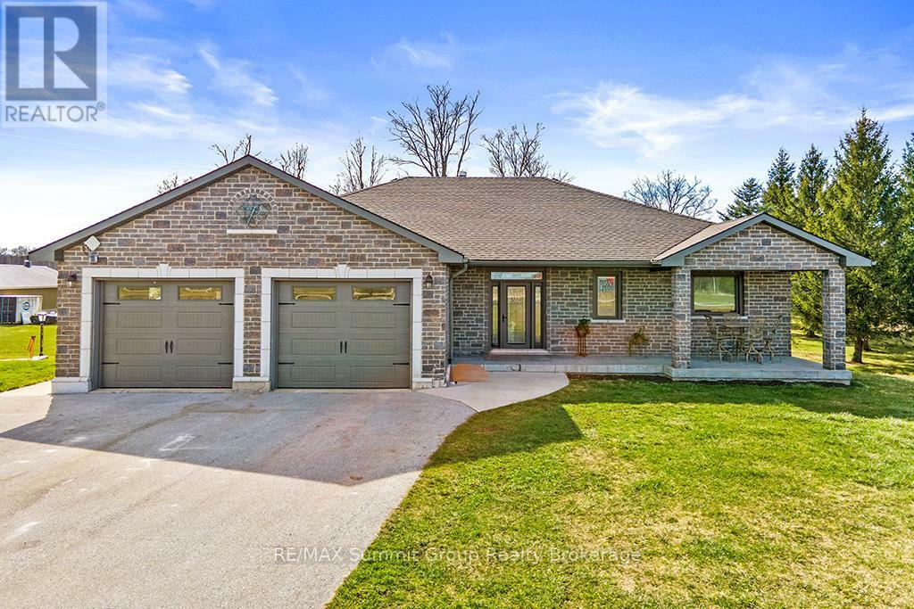 Property Photo: 217890 Concession Road 3 ON N4K 5N5