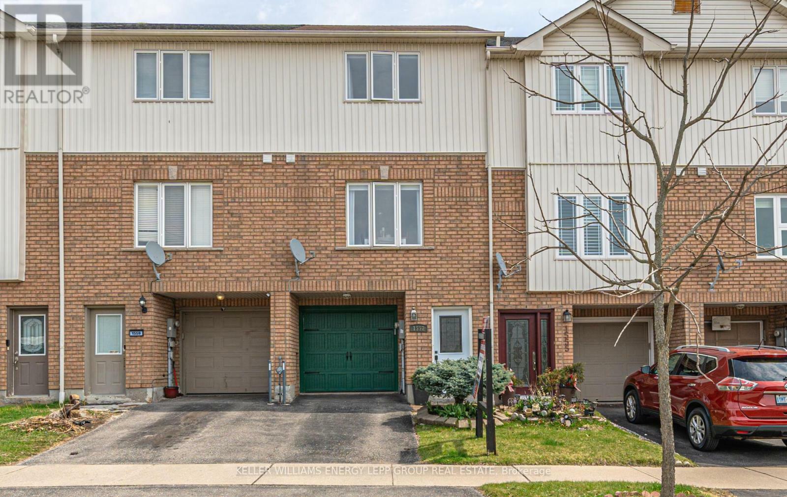 Property Photo:  1557 Hummingbird Court  ON L1V 7H8 