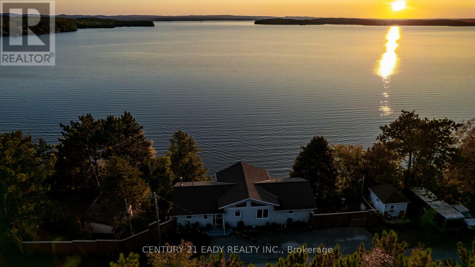 Photo de la propriété: 563 Island View Drive ON K0J 1X0