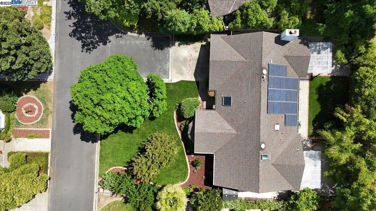 Property Photo: 1673 Walnut Heights Lane CA 94519