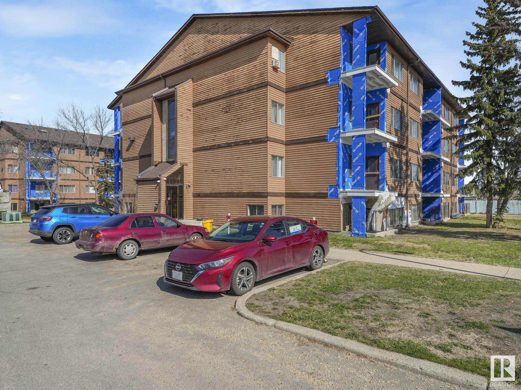 Property Photo: 14908 26 Street NW 303 AB T5Y 2G4