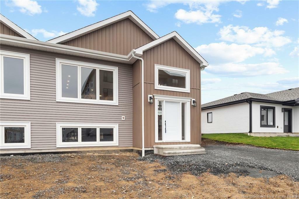 Photo de la propriété: 109 Attenborough Drive NB E3A 9R6