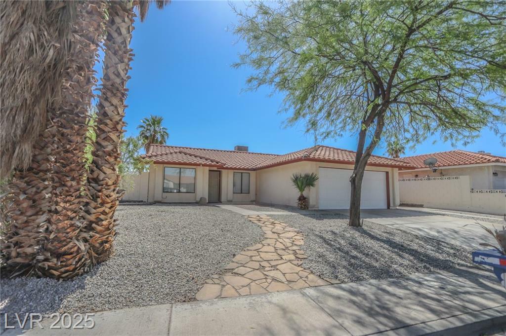 Property Photo: 134 Saint Albans Drive NV 89015