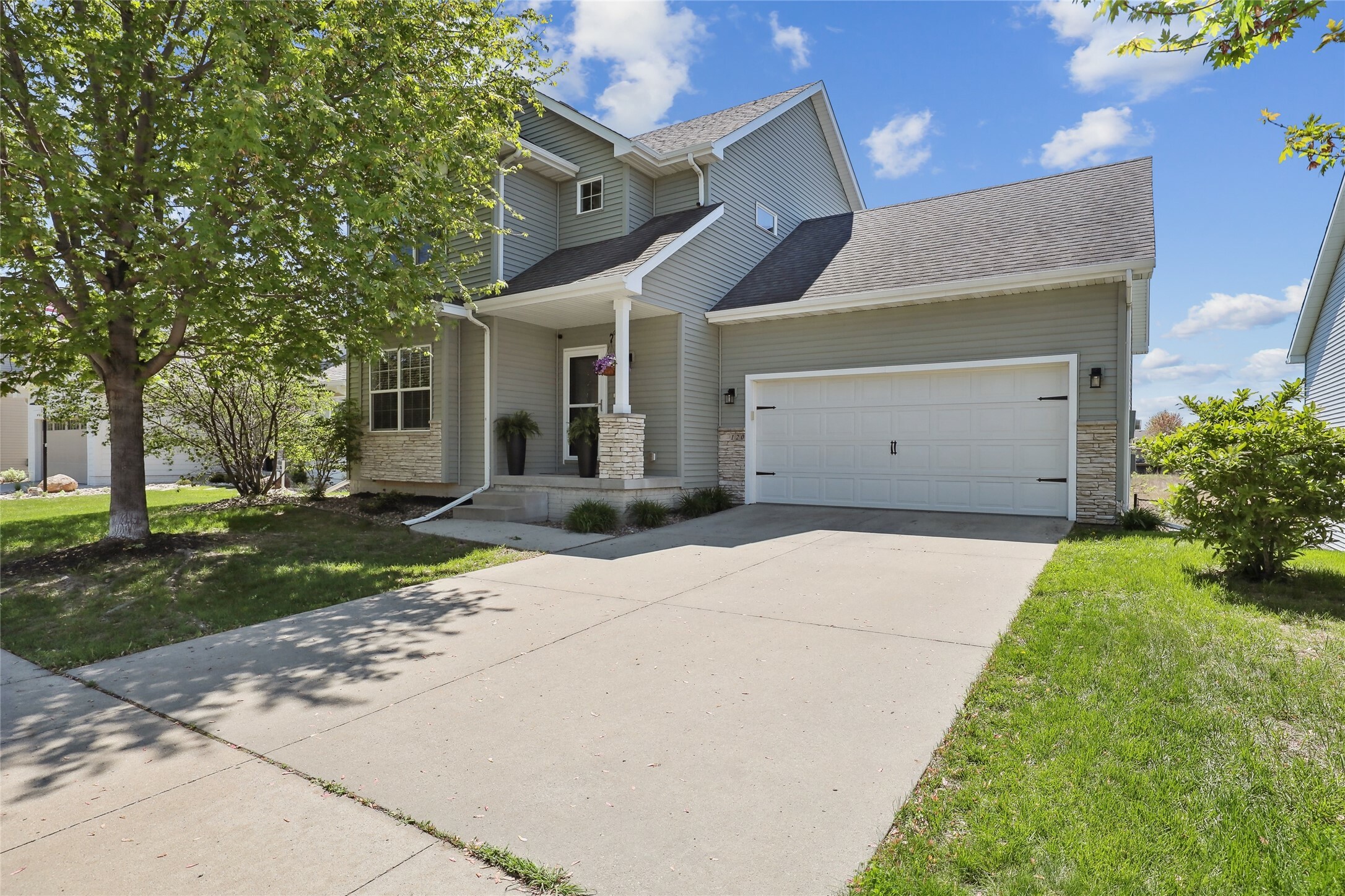120 SE Booth Avenue  Waukee IA 50263 photo