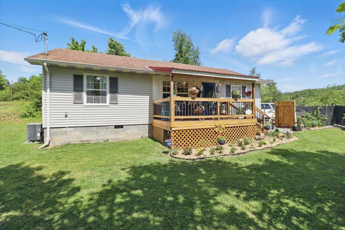 Property Photo: 164 Walker Lane KY 40965