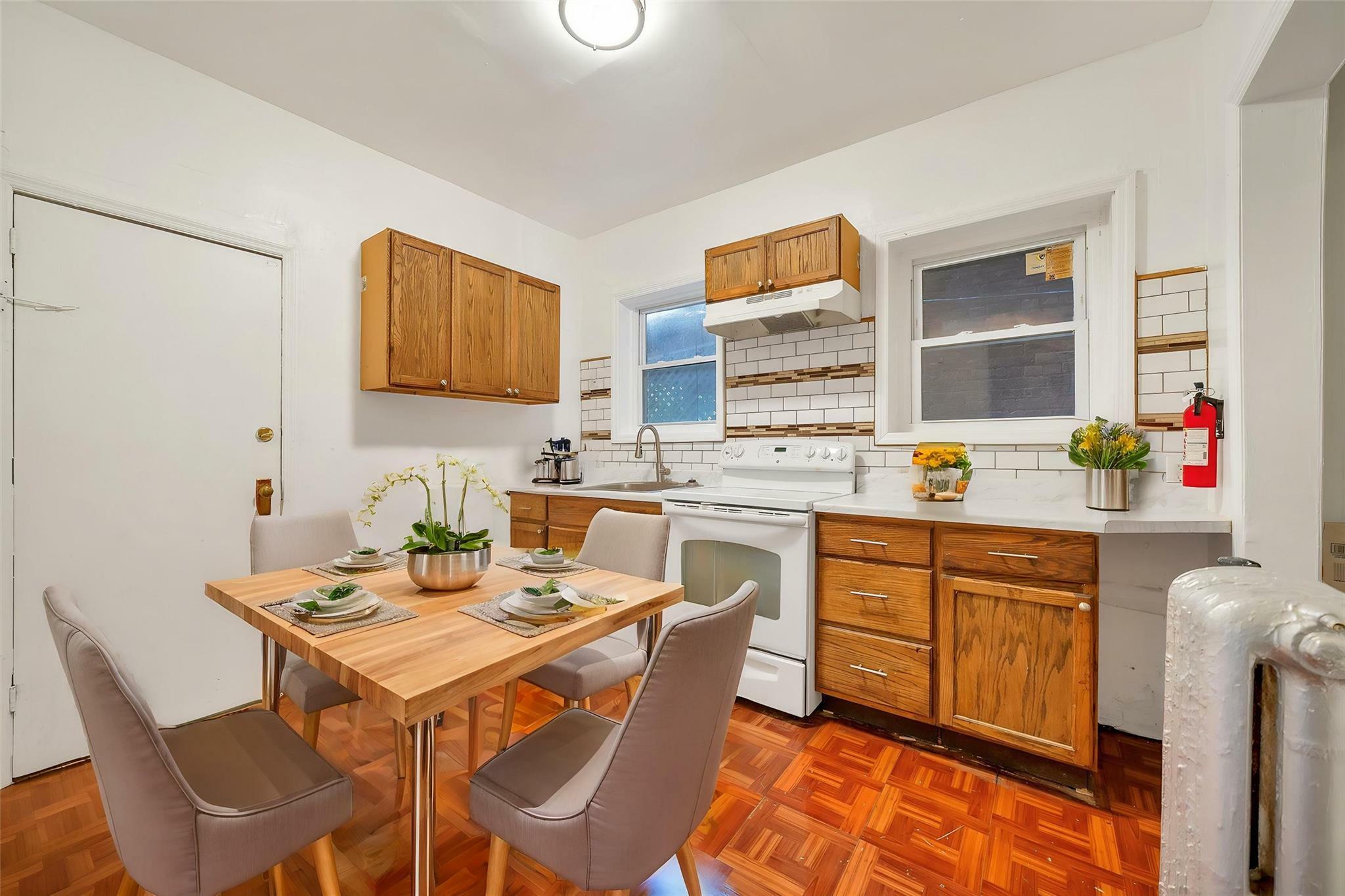 Property Photo:  124 Dubois Street  NY 12550 