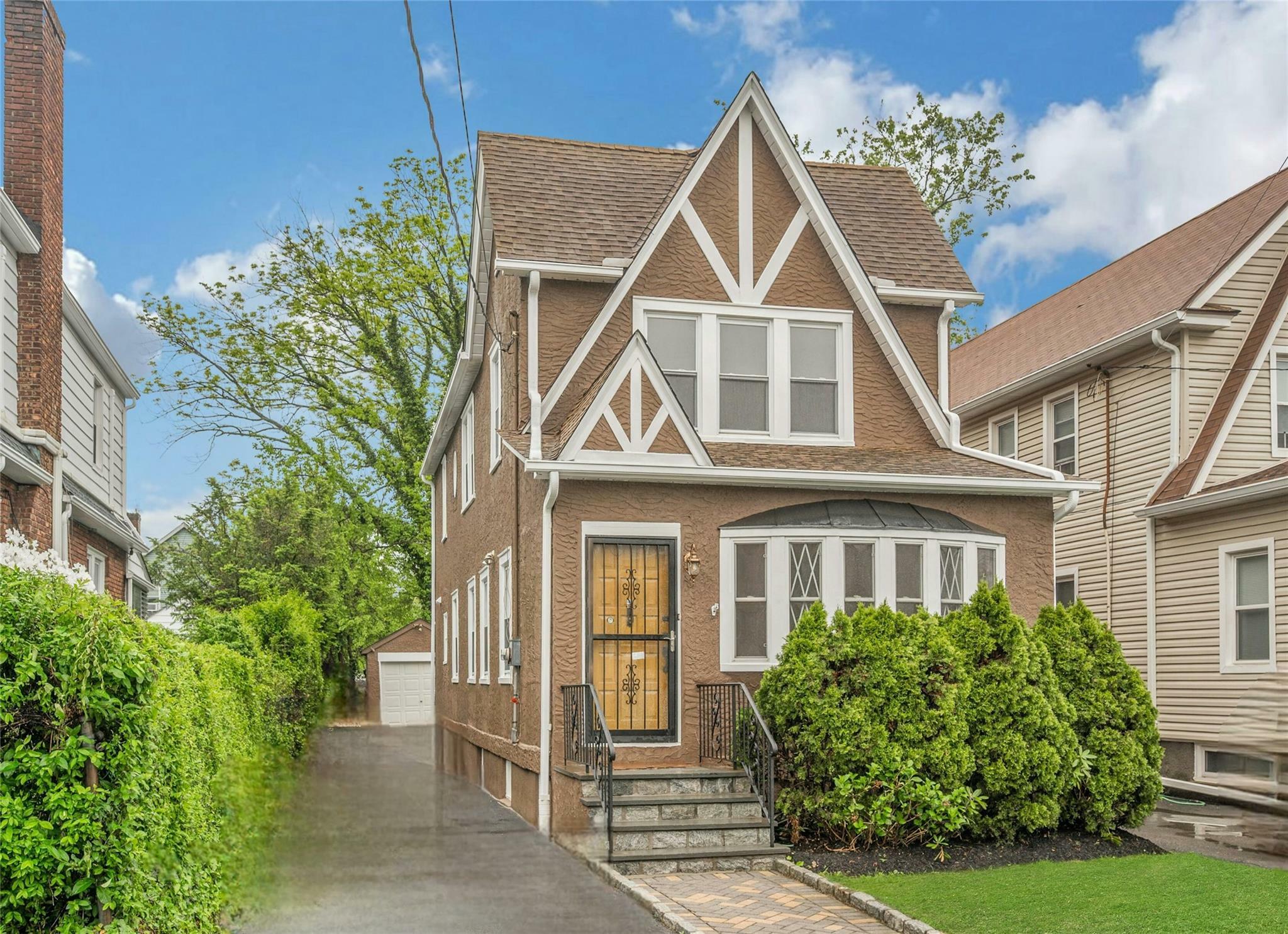 Property Photo: 39 Crestmont Avenue NY 10704