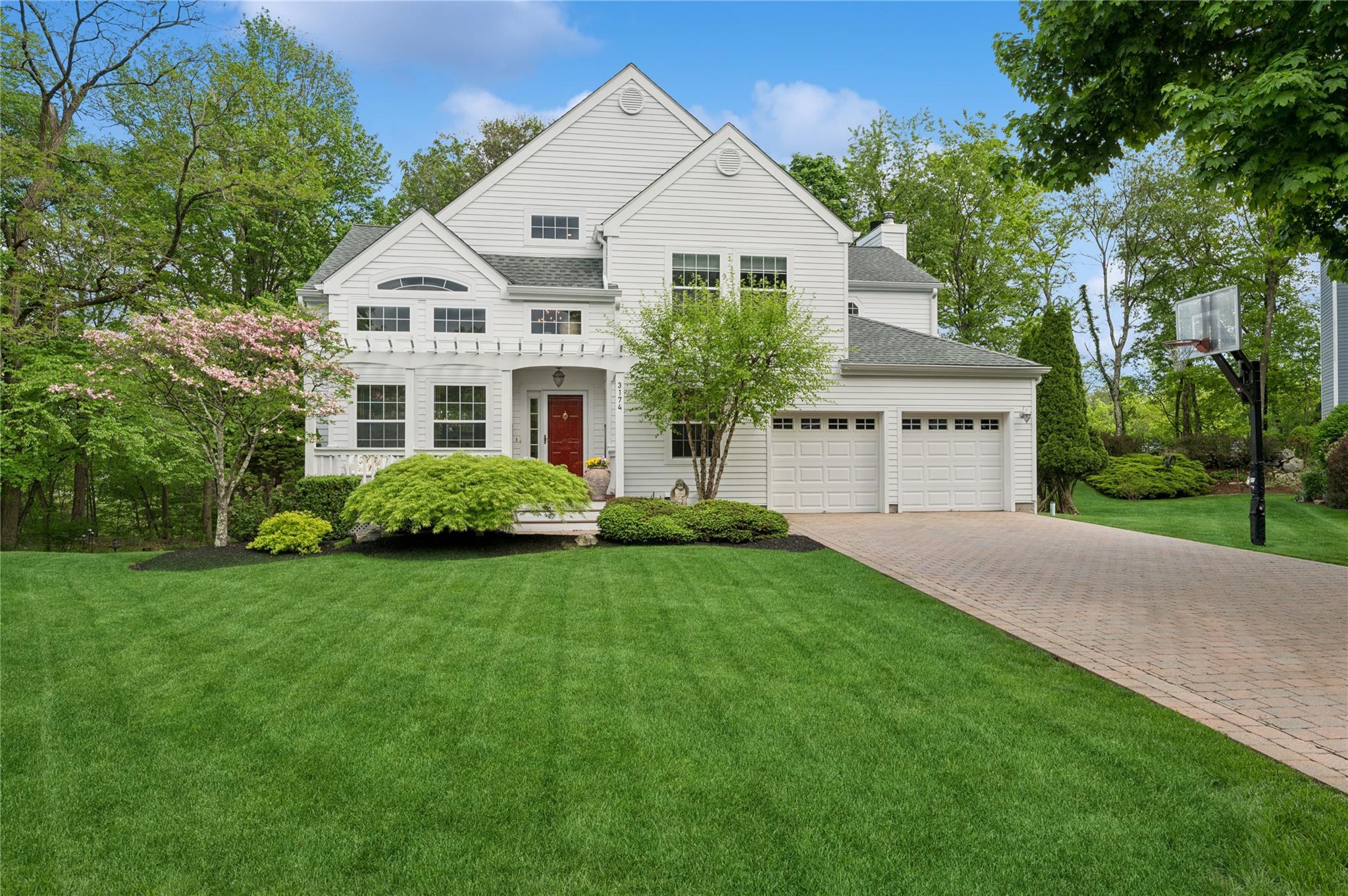 Property Photo:  3174 Woodfield Court  NY 10598 