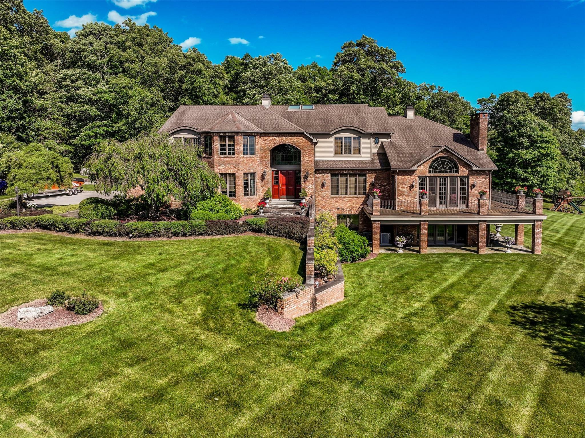 Property Photo: 16 Reynwood Drive NY 10509
