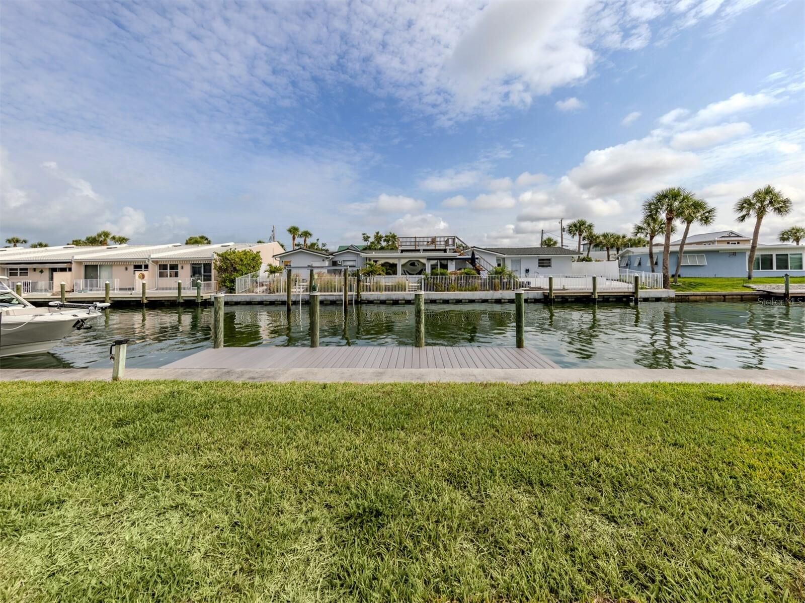 Property Photo: 832 White Cap Circle 5 FL 34285