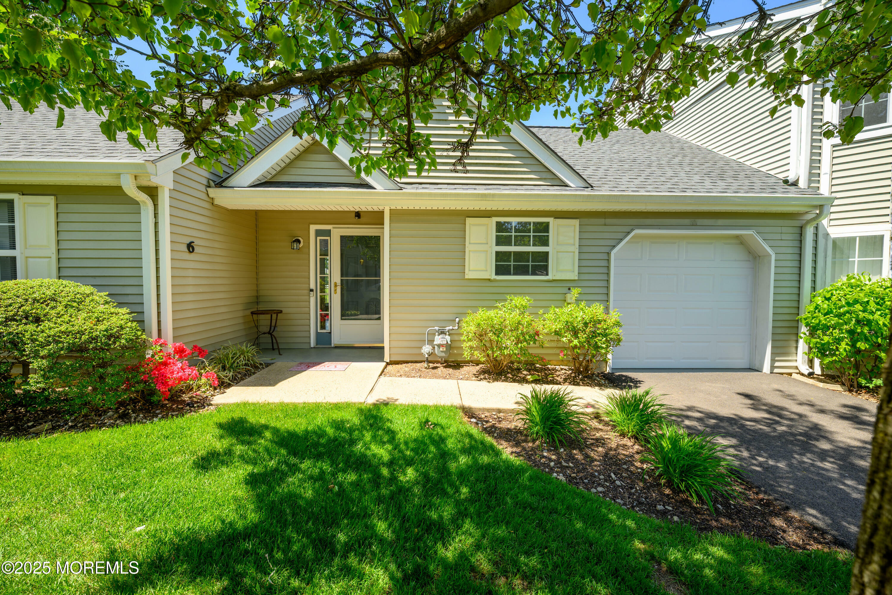 Property Photo: 6 Pagoda Lane NJ 07728