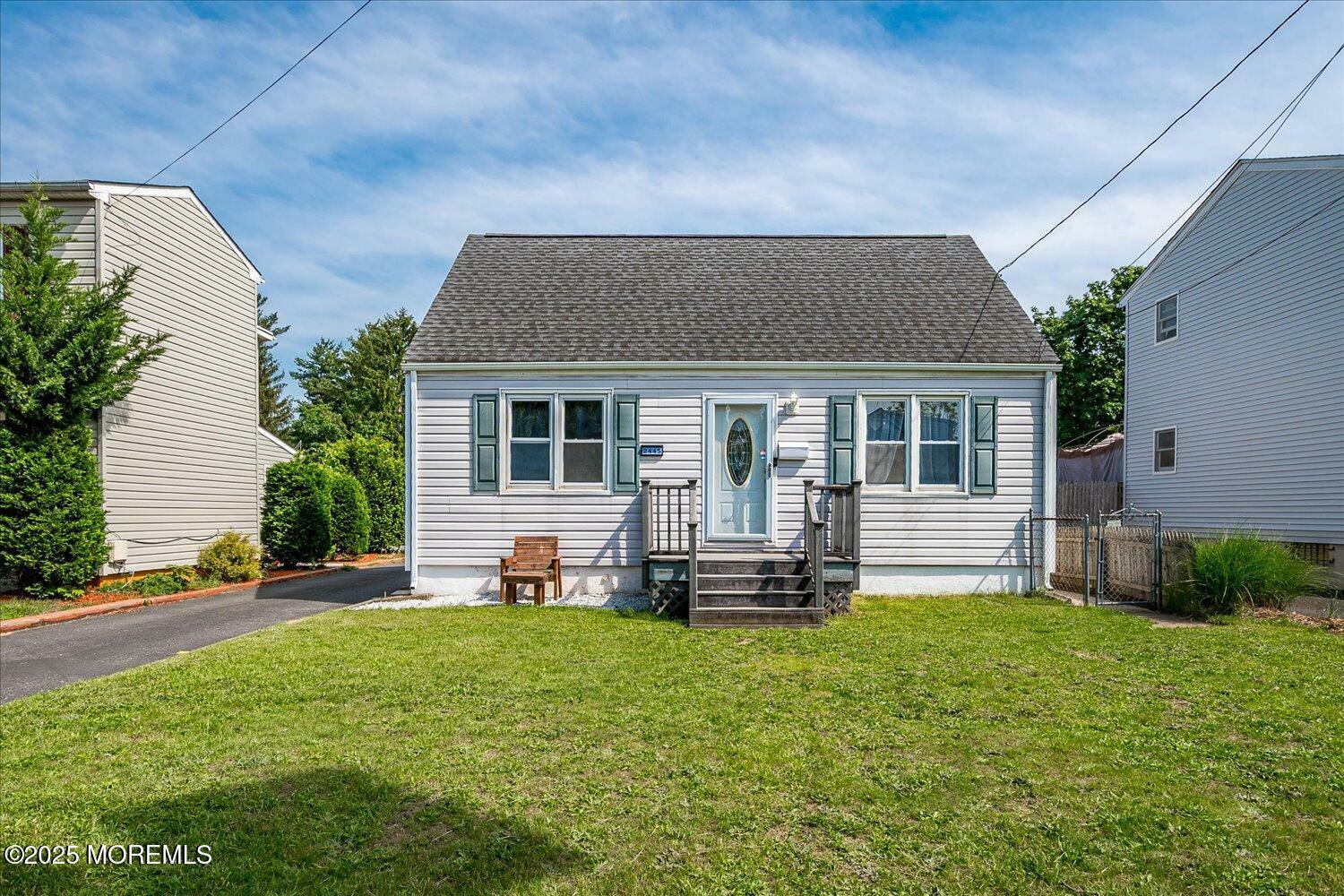 2445 Liberty Street  Hamilton NJ 08629 photo