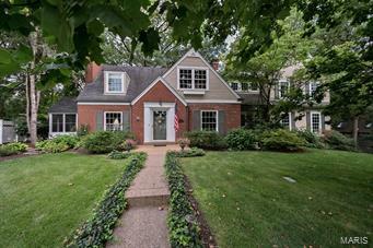 1360 Green Tree Lane  Glendale MO 63122 photo