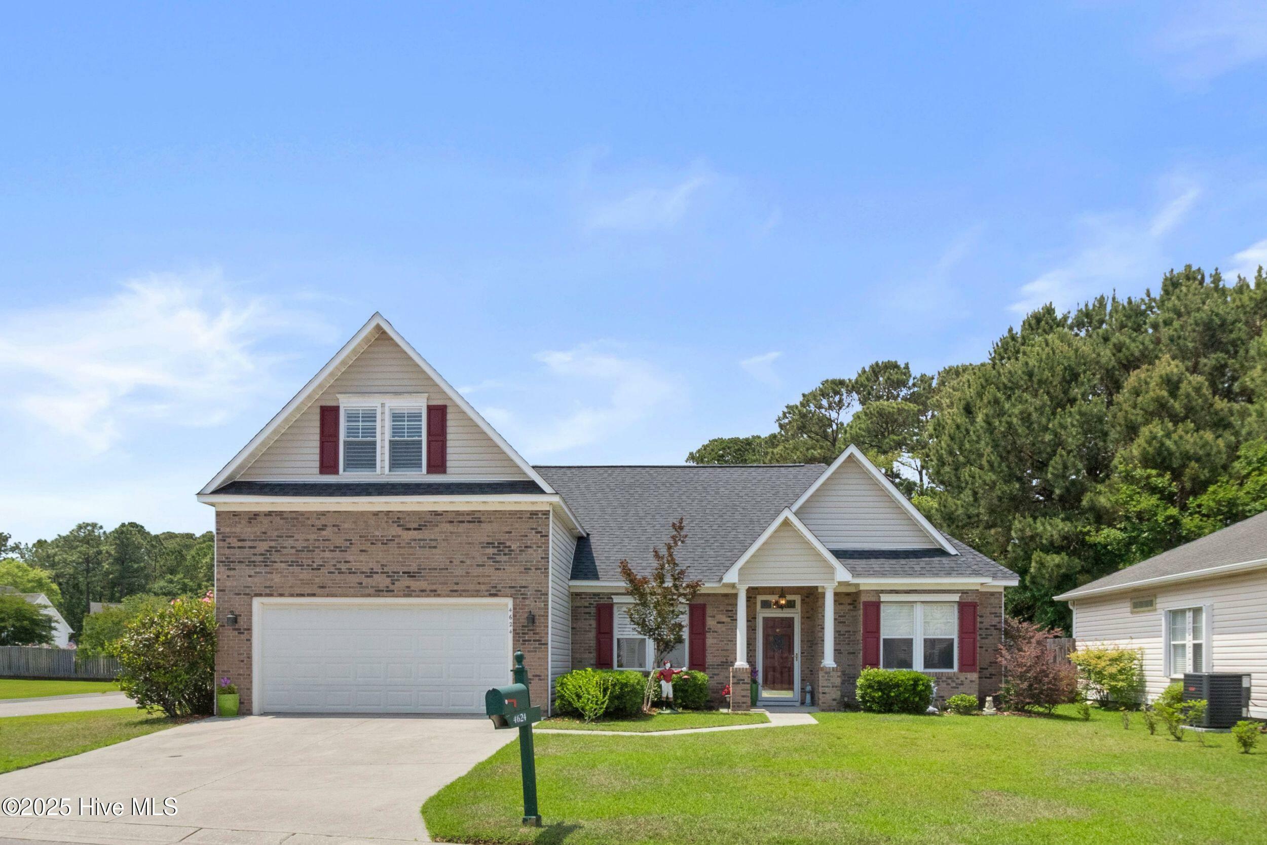 Property Photo: 4624 Pineview Drive NC 28412