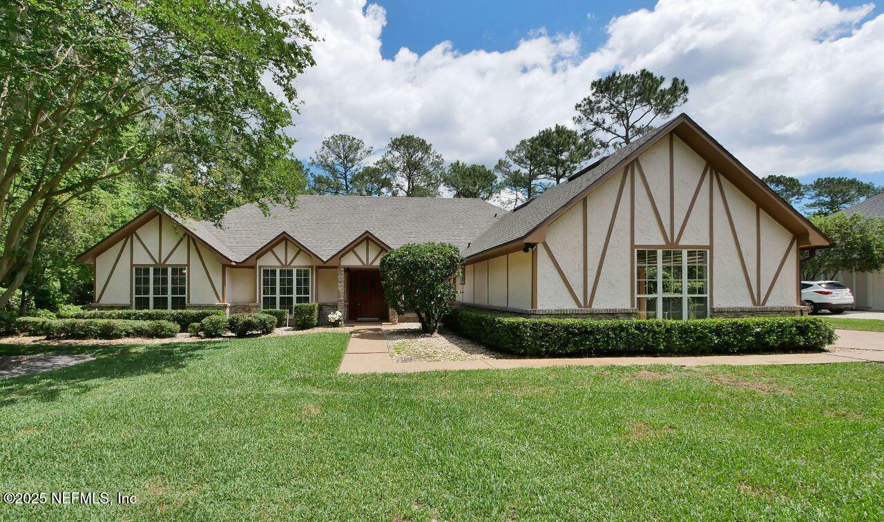 1742 Muirfield Drive  Green Cove Springs FL 32043 photo