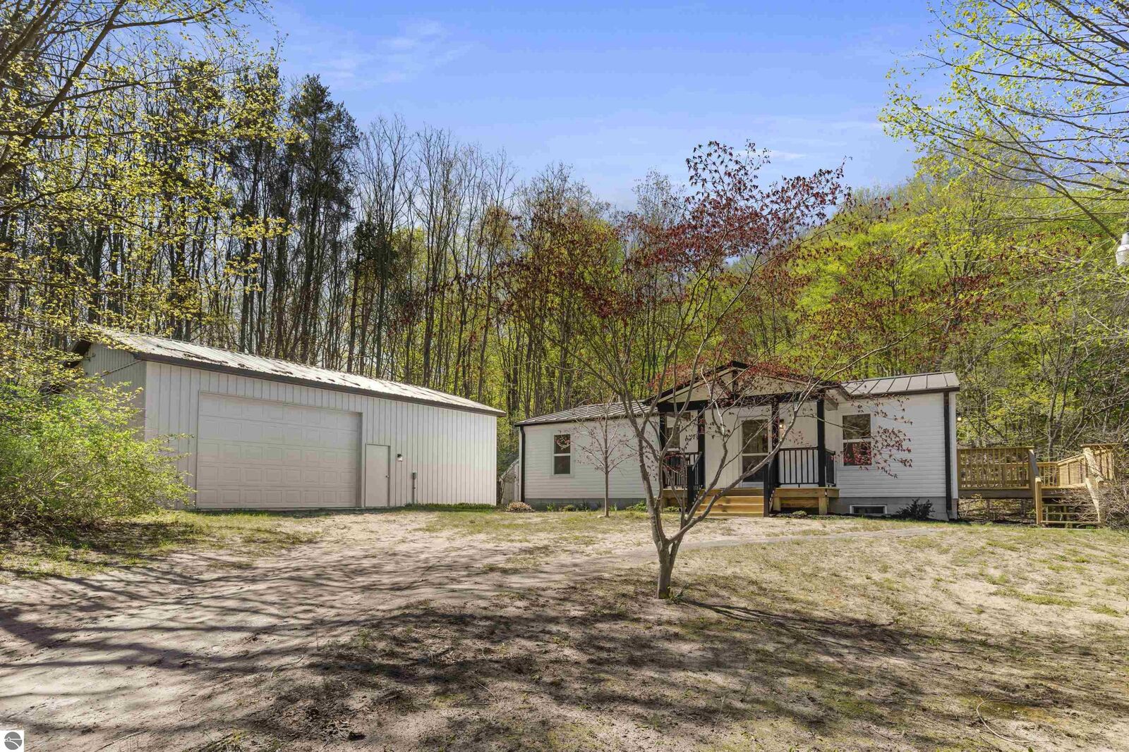 Property Photo: 2906 Frankfort Highway MI 49635