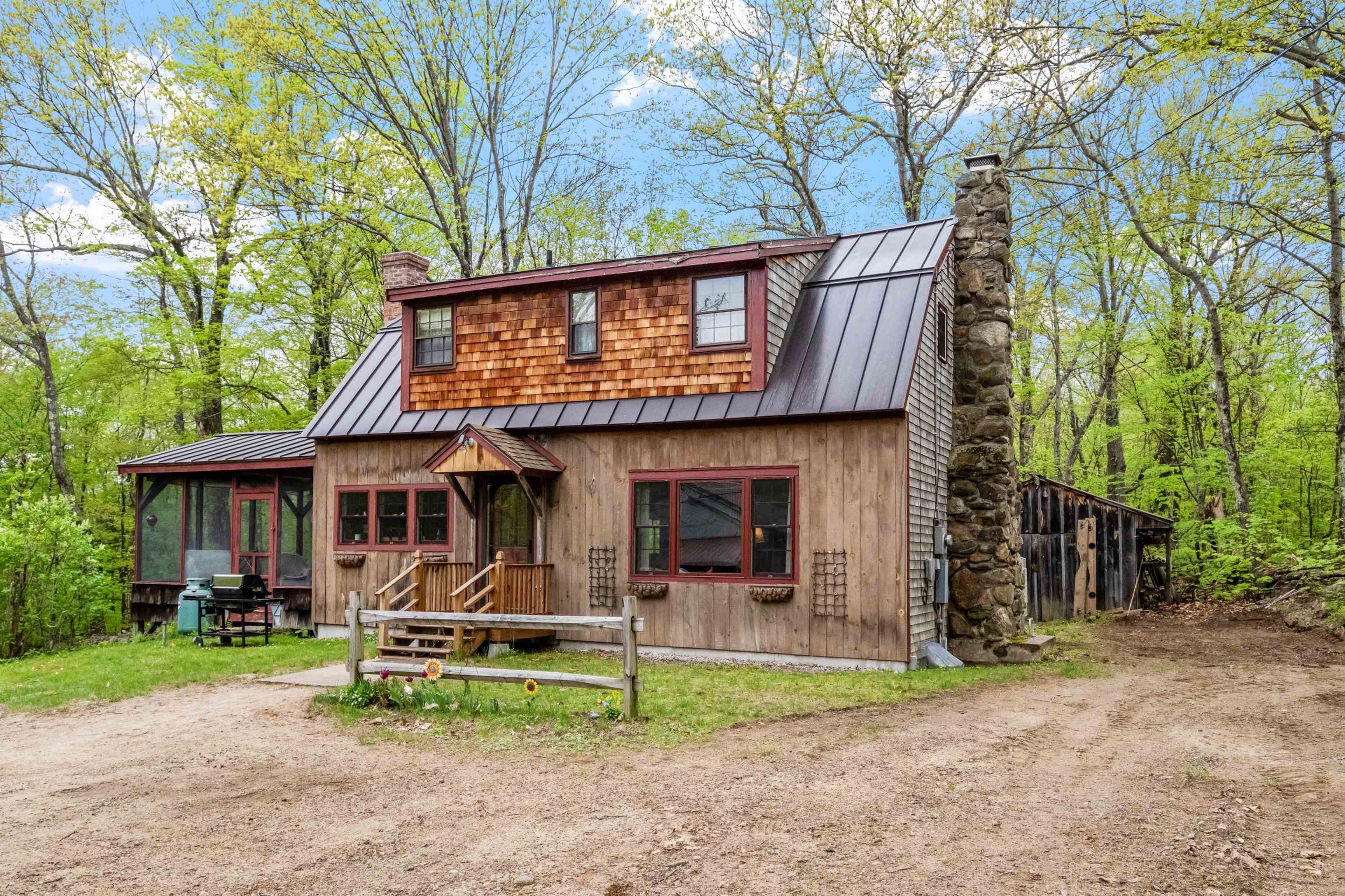 Property Photo: 958 Mt Israel Road NH 03227