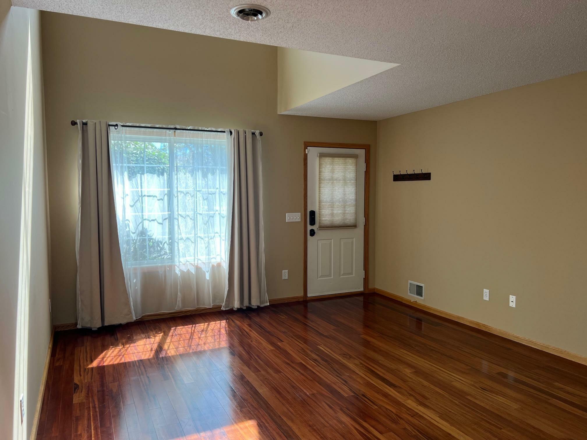 Property Photo: 1801 Southcross Drive W 2804 MN 55306