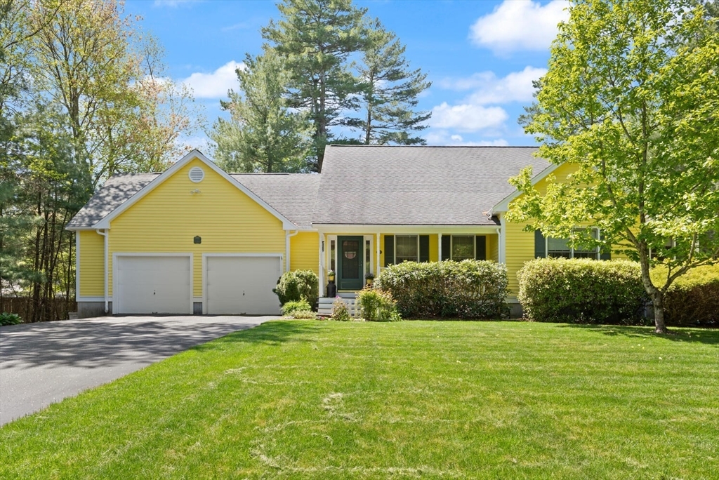 Property Photo: 6 Jonathan Dr MA 02356