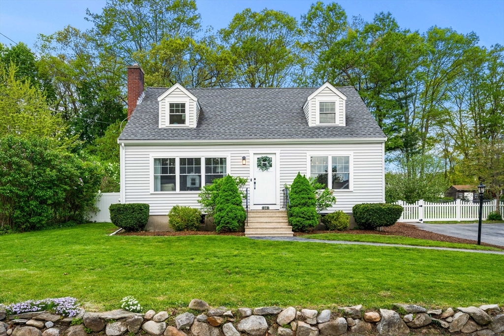 14 Walnut Rd  Chelmsford MA 01824 photo