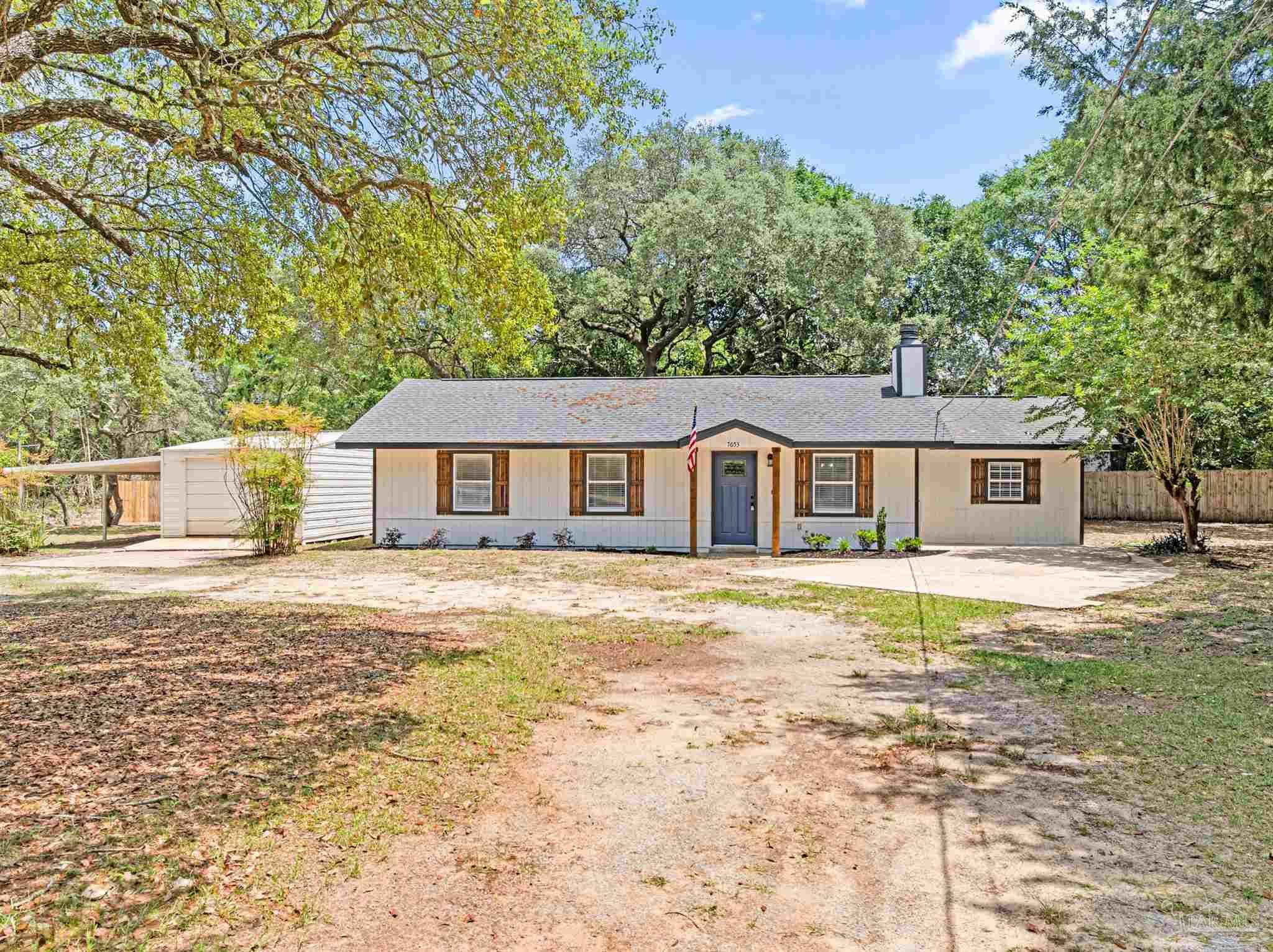 Property Photo: 7653 East Bay Blvd FL 32566