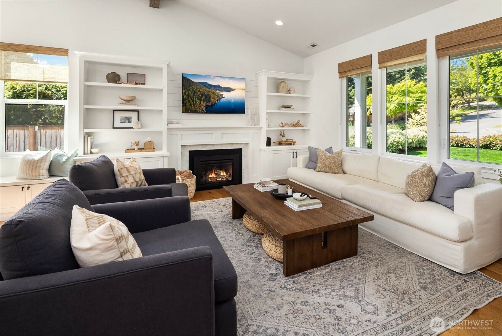 Property Photo:  5256  40th Avenue SW  WA 98136 