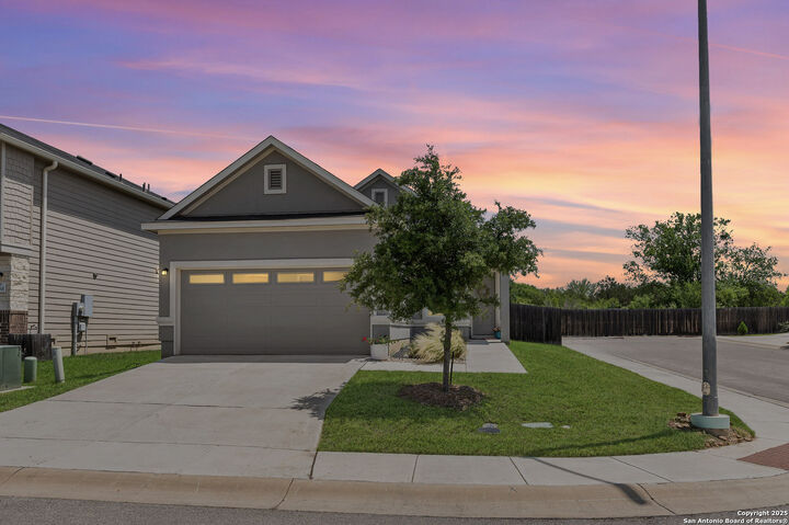 14902 Ardilla  San Antonio TX 78217 photo