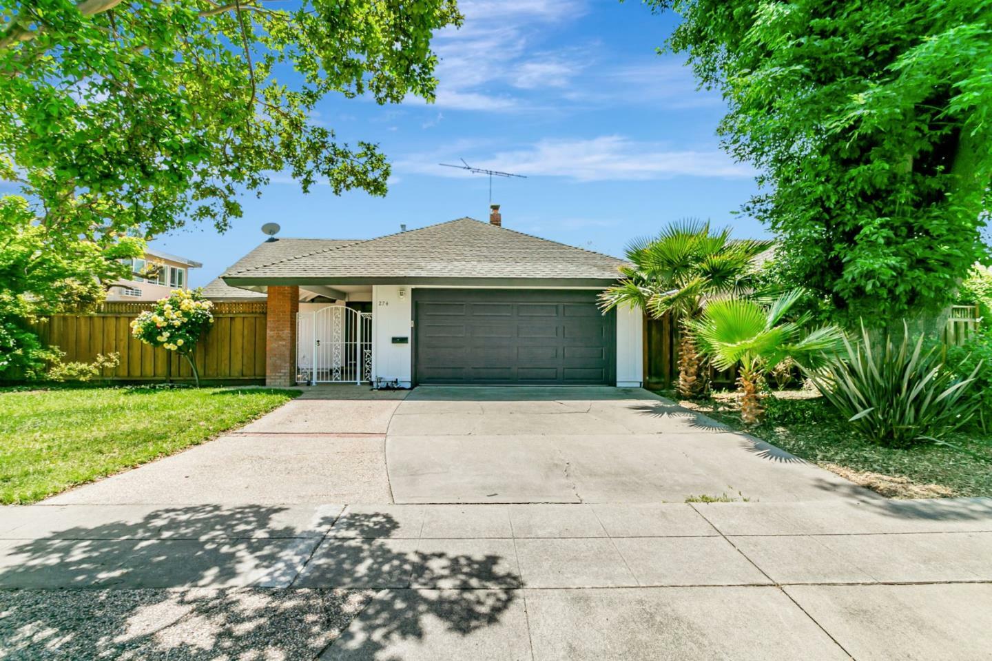 Property Photo:  274 Los Palmos Way  CA 95119 