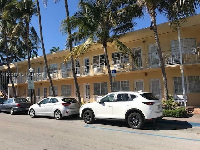 635 8th St 207  Miami Beach FL 33139 photo