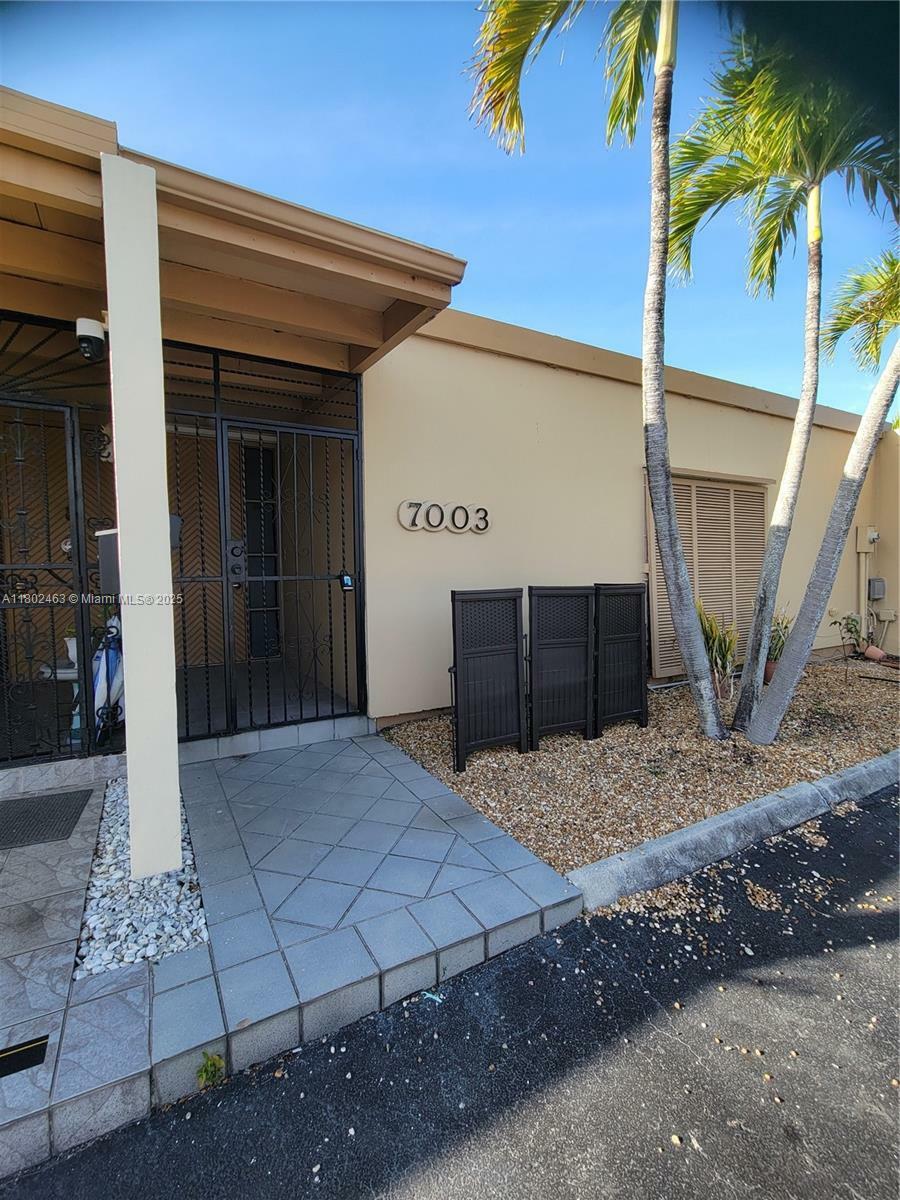 7003 Crown Gate Ct 0  Miami Lakes FL 33014 photo